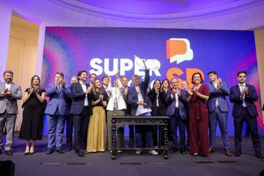 Primeira-dama de Juquiá participa de lançamento do programa "SuperAção SP"