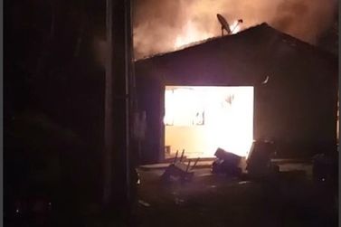 Moradora do Vale do Ribeira perde tudo em incêndio causado por ex companheiro