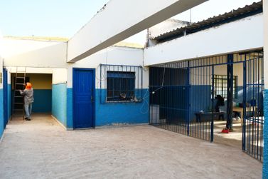 Escola localizada na Fazenda Sertãozinho está sendo reformada pela Prefeitura