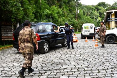 Prefeitura refor&ccedil;a a&ccedil;&otilde;es de ordenamento nos pontos tur&iacute;sticos de Resende