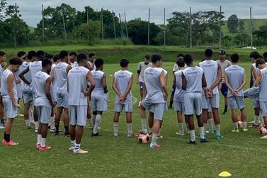 Resende recebe o Olaria nesta quarta-feira tentando respirar na Copa Rio Sub-20