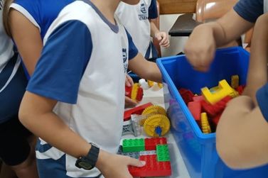 Rede municipal de ensino retoma as aulas de rob&oacute;tica nas escolas de Resende