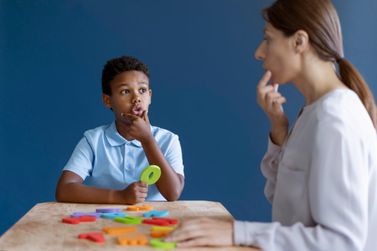Est&aacute;cio Resende abre inscri&ccedil;&otilde;es para curso de gradua&ccedil;&atilde;o em Fonoaudiologia