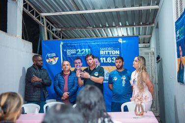 Sandro Ritton re&uacute;ne mulheres em encontro realizado em Resende