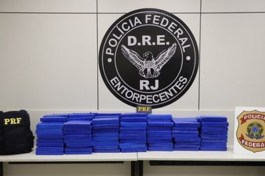 Opera&ccedil;&atilde;o apreende 200 quilos de maconha e prende tr&ecirc;s suspeitos na Via Dutra, em Resende