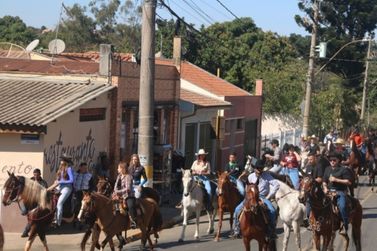 3&ordm; Desfile de Cavaleiros celebra os 132 anos de Rio das Pedras neste domingo