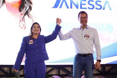 Vanessa Botam re&uacute;ne grande p&uacute;blico e tem candidatura a deputada federal confirmada pelo PL