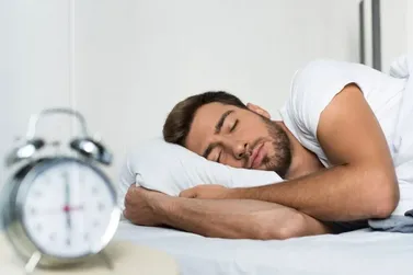 Cinco minutos antes de dormir podem facilitar o dia seguinte