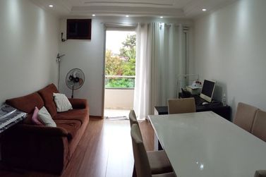 Apartamento &agrave; venda - 135m&sup2; - Centro