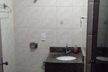 Apartamento &agrave; venda - 135m&sup2; - Centro