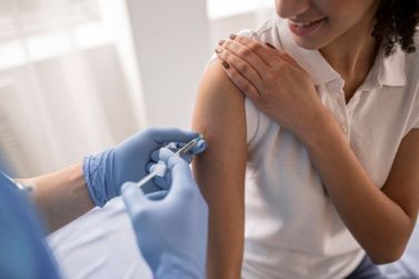 Começou a vacinação contra a gripe em Santa Helena, este ano antecipada