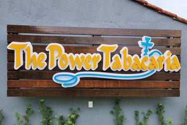 Inaugura amanhã (12) em Santa Helena, a nova The Power Tabacaria