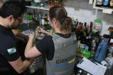 Intoxica&ccedil;&atilde;o por metanol: PR refor&ccedil;a investiga&ccedil;&atilde;o e orienta&ccedil;&otilde;es ap&oacute;s confirma&ccedil;&otilde;es