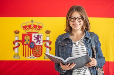 Educa&ccedil;&atilde;o oferta curso online e gratuito de espanhol; inscri&ccedil;&otilde;es est&atilde;o abertas