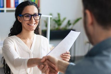 Ag&ecirc;ncia do Trabalhador divulga vagas de emprego desta sexta-feira (29), em SH