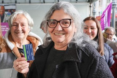 Carteira da Pessoa Idosa Paranaense completa um ano com mais de 85 mil emiss&otilde;es