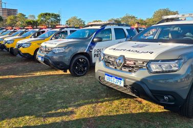 Policiamento &eacute; modernizado na regi&atilde;o com entrega de 49 viaturas novas