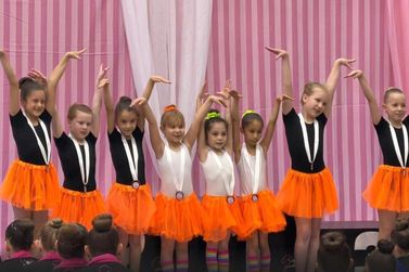 Ginastas de Pato Bragado brilham na estreia da Copa Oeste de Gin&aacute;stica R&iacute;tmica