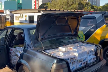 Motorista &eacute; preso com monza lotado de cigarros contrabandeados na regi&atilde;o