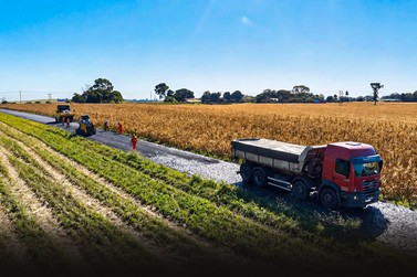 Recape na Linha S&atilde;o Francisco avan&ccedil;a e refor&ccedil;a infraestrutura vi&aacute;ria rural de Pato Bragado