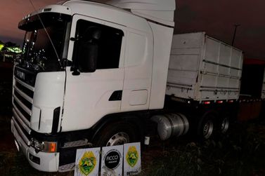 A&ccedil;&atilde;o integrada apreende mais de 4,2 toneladas de drogas durante abordagem na regi&atilde;o