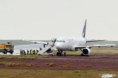 Azul restringe opera&ccedil;&otilde;es em Cascavel ap&oacute;s incidente com Airbus da Latam