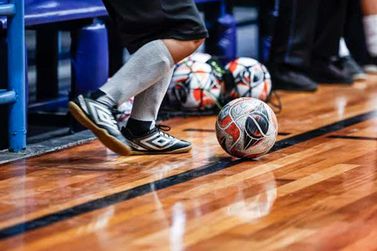 Distritais de futsal t&ecirc;m nove jogos nesta ter&ccedil;a-feira em Santa Helena