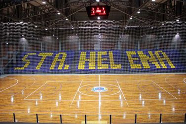 Fim de semana de decis&otilde;es re&uacute;ne futsal e v&ocirc;lei no Gin&aacute;sio M&aacute;ximo Vasatta em Santa Helena
