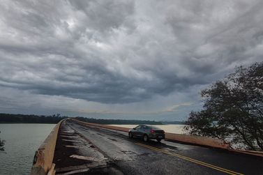 Instabilidade mant&eacute;m previs&atilde;o de chuva em Santa Helena nesta sexta-feira