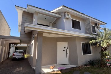 Sobrado &agrave; venda - 205m&sup2; - Cidade Alta 