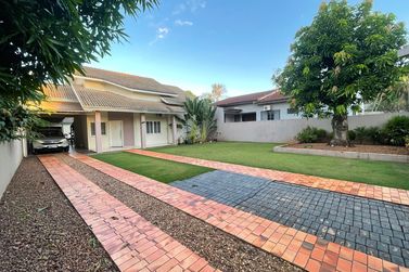 Casa &agrave; venda - 180m&sup2; - Centro