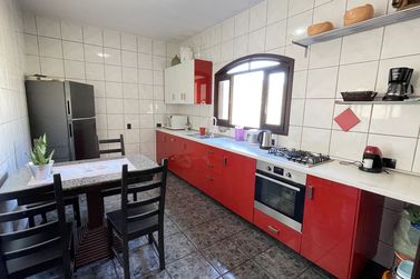 Sobrado &agrave; venda - 224m&sup2; - Centro