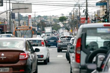 IPVA 2025, segunda parcela para placas de finais 3 e 4 vencem nessa sexta-feira.
