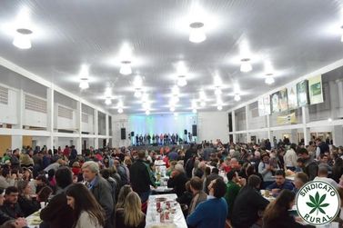 Jantar do Agricultor ser&aacute; retomado e j&aacute; tem data e local confirmados