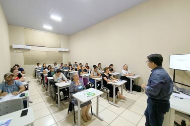 Curso de Gest&atilde;o Financeira da AME Tem In&iacute;cio com Grande Sucesso
