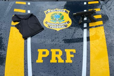 PRF evita dois assaltos, prende cinco e apreende tr&ecirc;s armas em Santa Terezinha 
