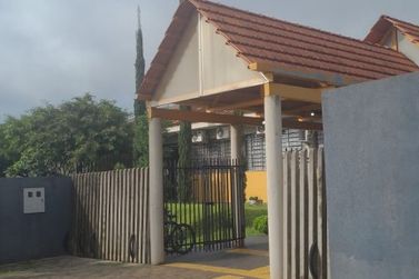 Comunidade aprova transforma&ccedil;&atilde;o do Col&eacute;gio Arc&acirc;ngelo Nandi em C&iacute;vico-Militar 