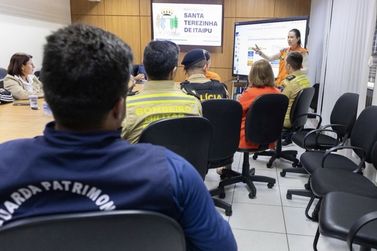 Santa Terezinha recebe capacita&ccedil;&atilde;o da Defesa Civil para situa&ccedil;&otilde;es de emerg&ecirc;ncia