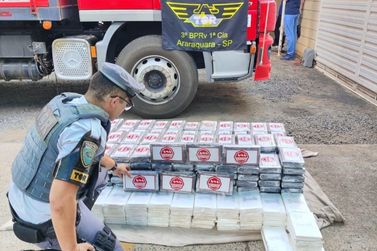 Coca&iacute;na avaliada em R$ 6 milh&otilde;es &eacute; apreendida em S&atilde;o Carlos