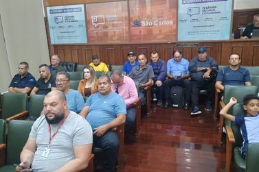 Servidores do SAAE comparecem a C&acirc;mara de S&atilde;o Carlos na luta contra privatiza&ccedil;&atilde;o