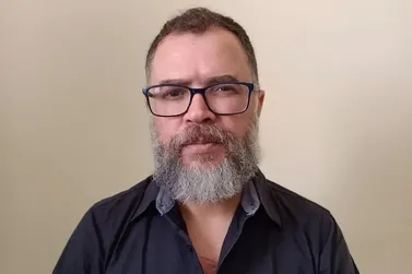 Escritor da UFSCar lan&ccedil;a romance que resgata o legado de Madalena Santos Reinbolt
