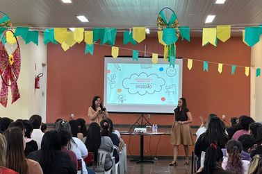 Prefeitura de Ibat&eacute; promove forma&ccedil;&atilde;o sobre inclus&atilde;o para profissionais da Educa&ccedil;&atilde;o