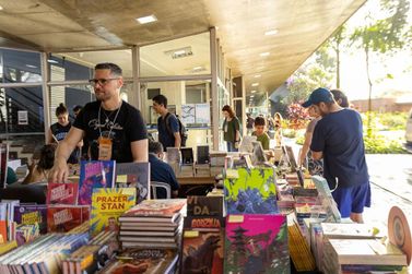 11&ordf; Festa do Livro da USP S&atilde;o Carlos come&ccedil;a nesta quarta-feira (19)