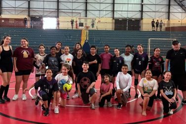 Ibat&eacute; realiza neste domingo (2) o 1&ordm; Torneio da Amizade de Voleibol