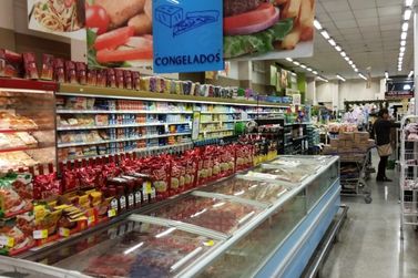 Pesquisa do Procon mostra varia&ccedil;&atilde;o de at&eacute; 255% em itens de supermercado