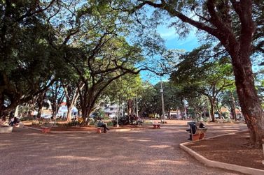 Pra&ccedil;a XV recebe programa&ccedil;&atilde;o cultural gratuita do Dia das Crian&ccedil;as neste domingo