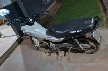 Moto furtada em Jaru é recuperada pela PM de São Miguel durante abordagem