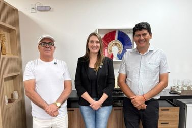 Gislaine Lebrinha assegura R$ 500 mil para sa&uacute;de de Guajar&aacute;-Mirim