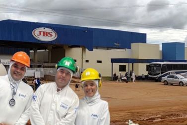 JBS abre 90 vagas de emprego no 2&ordm; turno em S&atilde;o Miguel do Guapor&eacute;