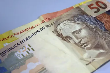 Receita paga lote da malha fina do Imposto de Renda de fevereiro